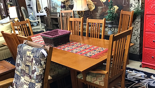 Wallpaper and Designer Home - consignment furniture | quality in stock  wallcoverings | largest wallpaper book library in Nashville